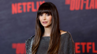 Лятото ни Нина Добрев определено преминава страхотно и сме сигурни