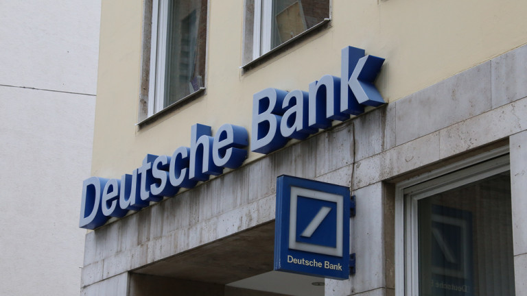 Deutsche Bank отчете €3,5 милиарда загуба за второто тримесечие