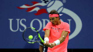 Краля на клея Рафаел Надал започна трудно мача си със