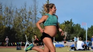 Макена Майлър е 30 годишна професионална спринтьорка Става широко популярна