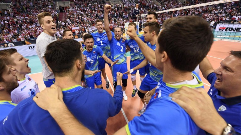 Словения победи Полша и постави под въпрос приходите от билети на Евроволей 2017