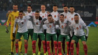 Българският национален отбор по футбол падна с още едно място
