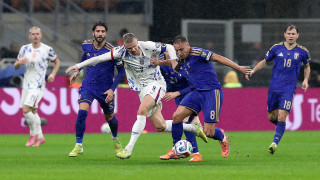 Полузащитникът на Италия Мануел Локатели коментира загубата с 1 4 от