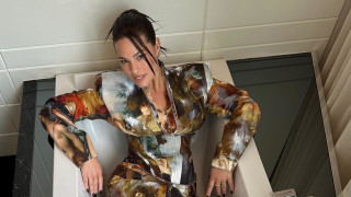 Ашли Греъм е успешен модел а след раждането на близнаците ѝ