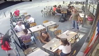 Френски политици подкрепят Мари Лагер която е ударена от мъж