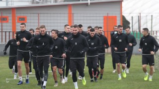 Отборът на Славия ще изигра пет контроли по време на