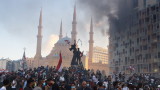 Протестиращи в Бейрут превземат министерства, намеси се армията