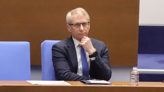 Готвеното от правителство посещение в САЩ възмути днес Възраждане Вчера