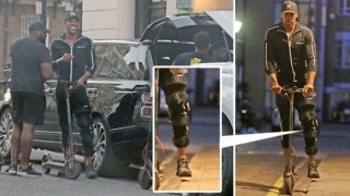 Световният шампион в тежка категория в бокса във версиите на