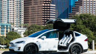 Tesla подобри собствен рекорд