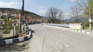 Контролиран взрив излезе извън контрол и причини щети на около