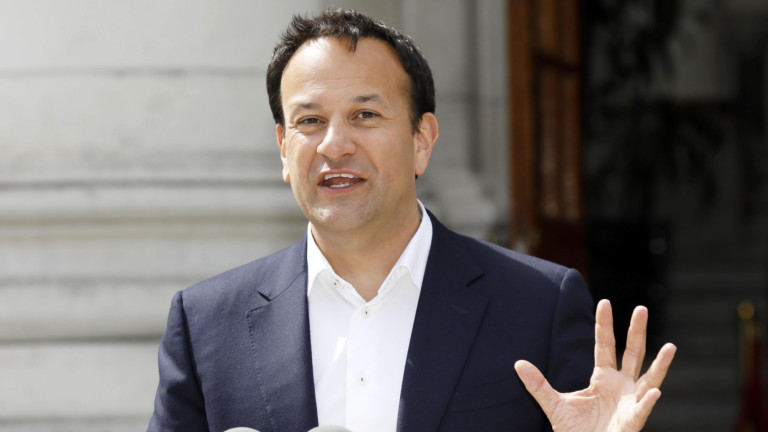 Лео Варадкар ще се оттегли от поста министър-председател на Ирландия