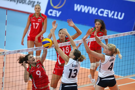 Волейболистките с първа победа в Полша