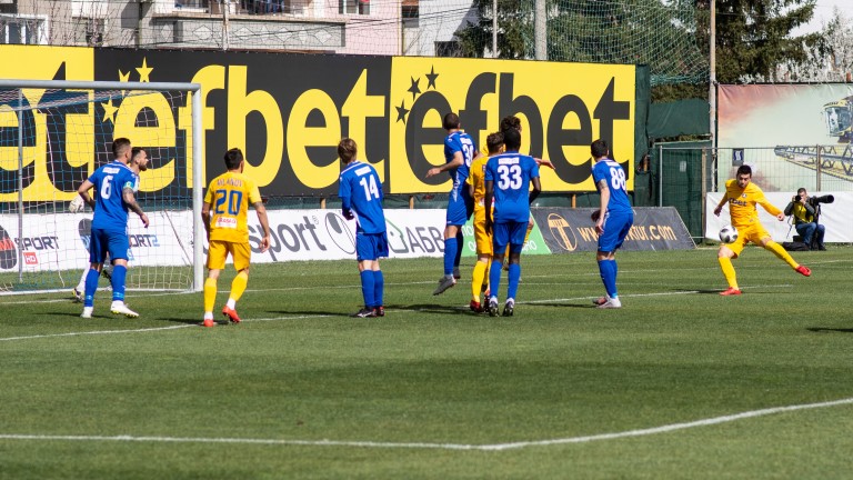 Българите във Верея отказват да тренират