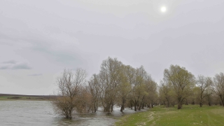 Още през нощта ще преобладава облачно време на много места