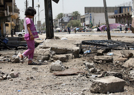 Кола-бомба се взриви до църква в Багдад