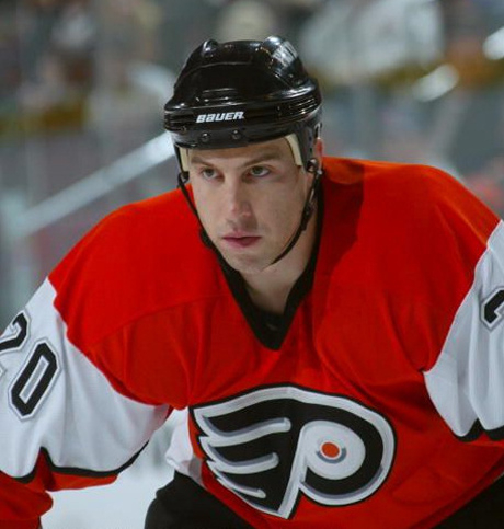 Филаделфия изравни резултата в серията с Монреал