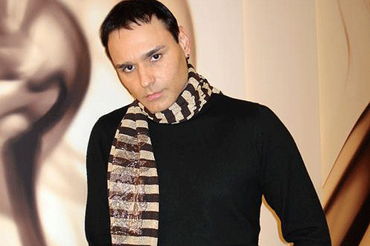 Красимир Аврамов представи новата версия на песента си "Illusion"