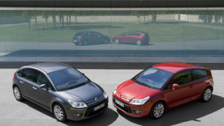 Citroen представи обновен C4