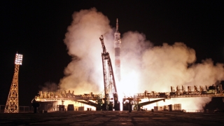 "Союз МС-03" се скачи с МКС