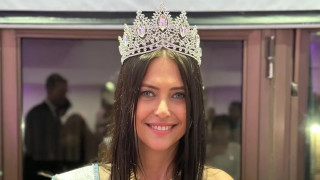 Алехандра Родригес - 60-годишната Мис Буенос Айрес, която е напът да влезе в историята на Мис Вселена