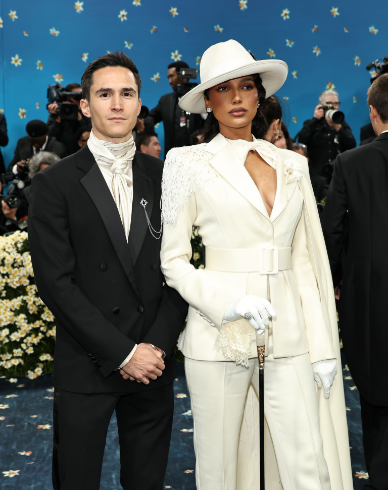 Жасмин Тукс и Хуан Давид Бореро на MET Gala 2025