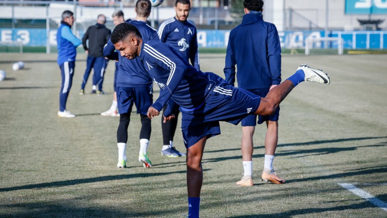 Непокорният Лима се прибра в България, тренира във фитнеса