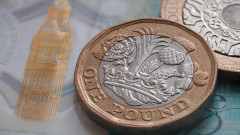 Британската лира потъна под $1,33 за първи път тази година