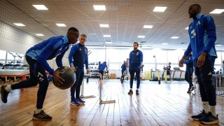 Левски стартира в добро настроение подготовката си за домакинството на