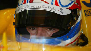 Рено води сръбски пилот във Формула 1