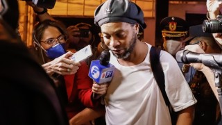 Роналдиньо не смята че ПСЖ трябва да прави кардинални промени