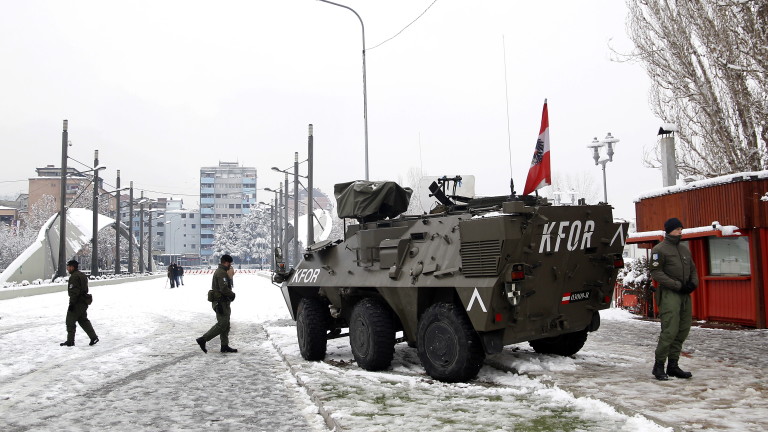Сръбската армия е готова да изпълнява заповеди и президентът Александър