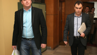 Къде е Бойко, чудят се в БСП