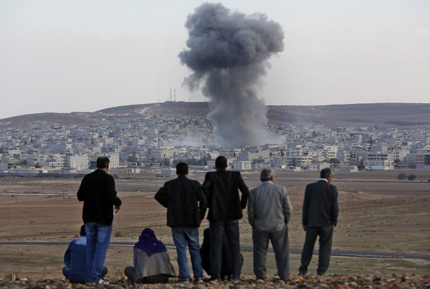 Кюрдите си върнаха 70% от Кобани