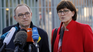Германската коалиция призова за нови избори в Тюрингия