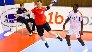 Българският национал Светлин Димитров стана първият играч преминал границата от