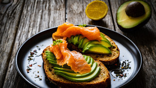 Конотациите на думите мазнина и мазнини са в повечето случаи негативни