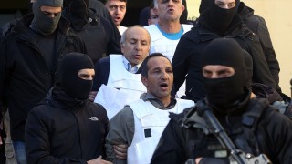 Гърция обвинява девет души за тероризъм в Турция