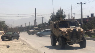 Кола бомба насочена срещу американски конвой е експлодирала в афганистанската