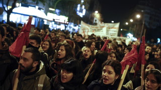 В 101 държави по света нараства рискът от масови безредици