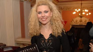 Деси Банова отваря сватбена агенция