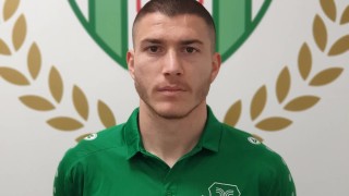 Бившият играч на Хебър Архан Исуф разтрогна договора си по