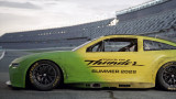 Ще снимат продлъжение на емблематичен филм за NASCAR с Том Круз