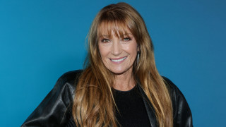 Джейн Сиймур е от звездите които сякаш отказват да остареят