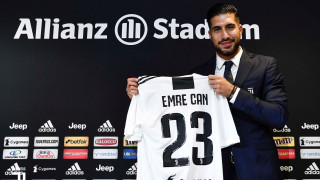 Германският халф Емре Джан официално бе представен като футболист на