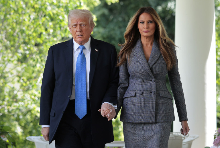 Доналд и Мелания идват във Англия