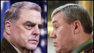 Висши американски и руски военни командващи се срещнаха на фона