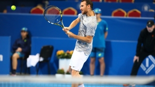 Адриан Манарино се класира за финала на турнира в Токио