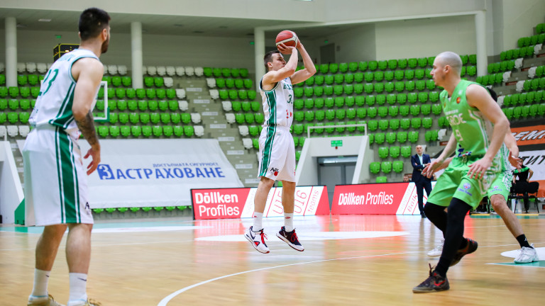 Балкан разби раздирания от проблеми Берое на старта на плейофите