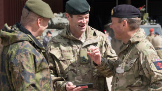 Новият ръководител на британската армия Патрик Сандърс отправя призив към